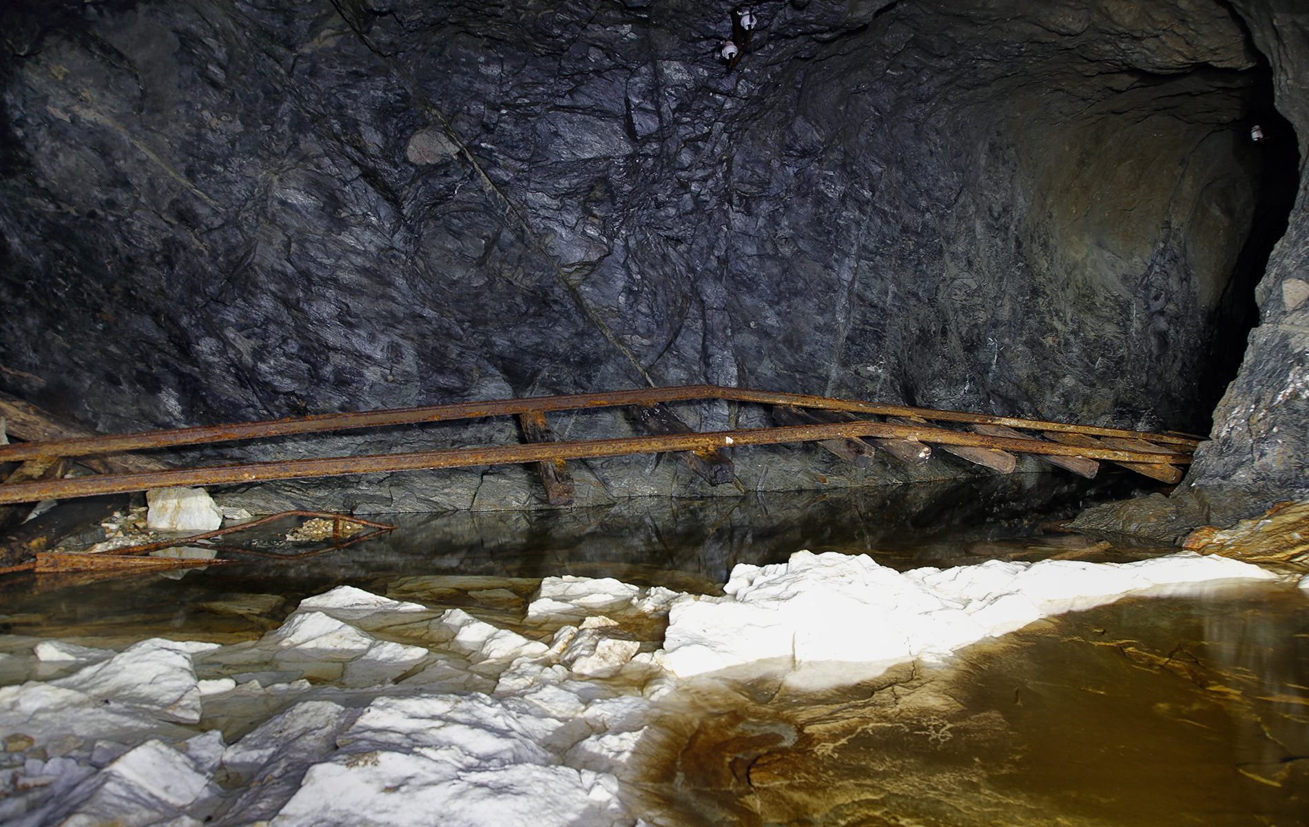a0944 a0944