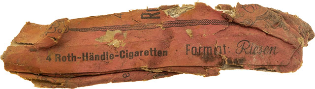 U-Verlagerungsfund: 4 Roth Händle Cigaretten Packung - Format Riesen