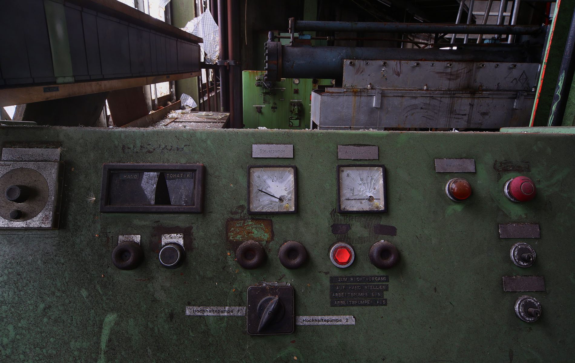 eisen und tempergie  erei 05 eisen und tempergie  erei 05