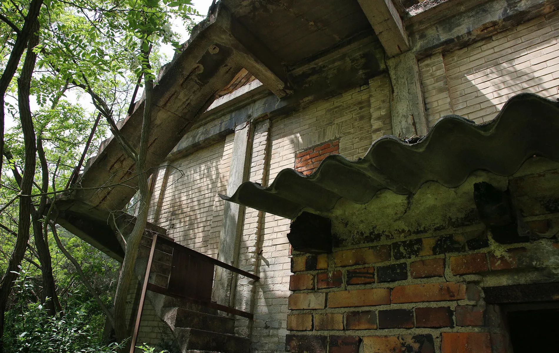 gruba ada berlitzturm 21